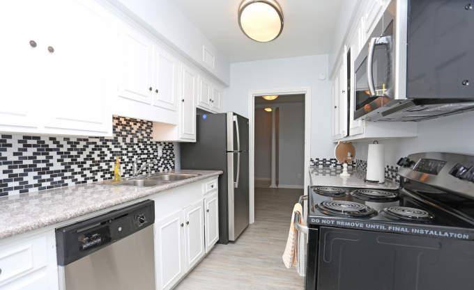 Apartment for rent at 2660 Marilee Lane #1047, Houston, TX 77057