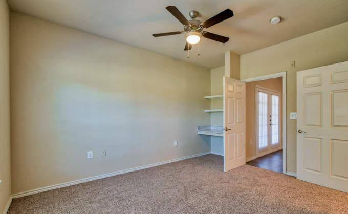 Apartment for rent at 19780 Atascocita Shores Dr #1047, Humble, TX 77346
