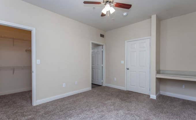 Apartment for rent at 19800 Atascocita Shores Dr #2047, Humble, TX 77346