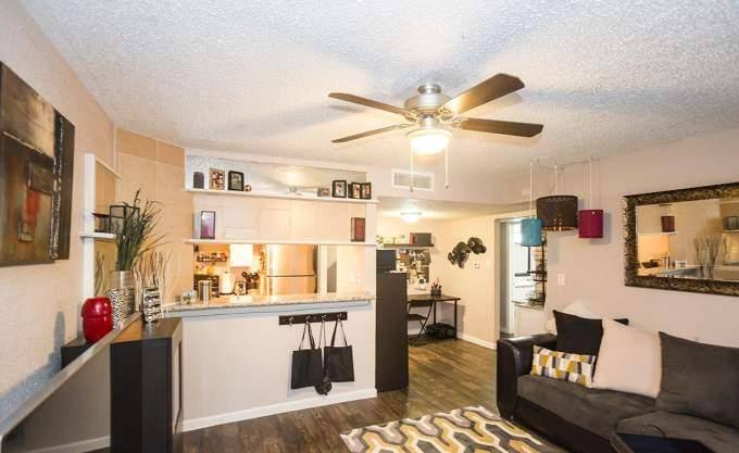 Apartment for rent at 915 Silber Rd #2047, Houston, TX 77024