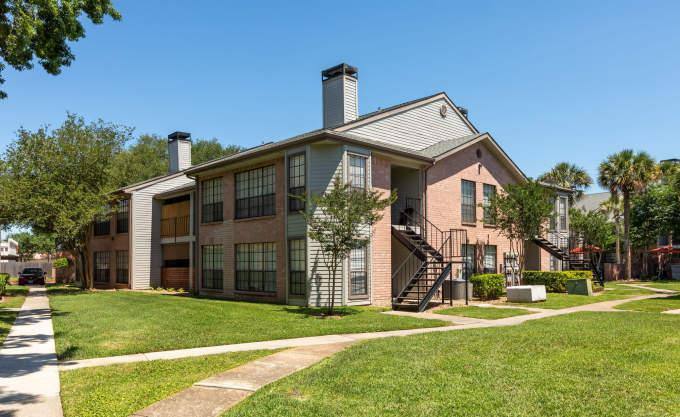Apartment for rent at 450 El Dorado Blvd #2047, Webster, TX 77598
