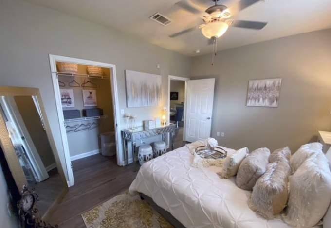 Apartment for rent at 2201 W Orem Dr #2047, Houston, TX 77047
