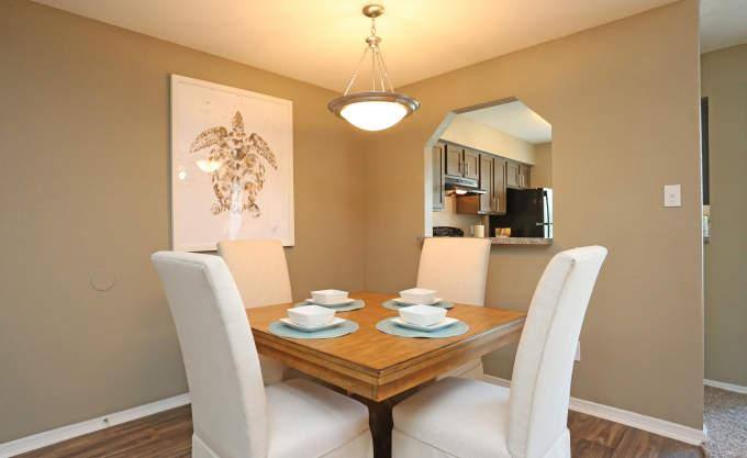 Apartment for rent at 10121 Windmill Lakes Blvd #2047, Houston, TX 77075