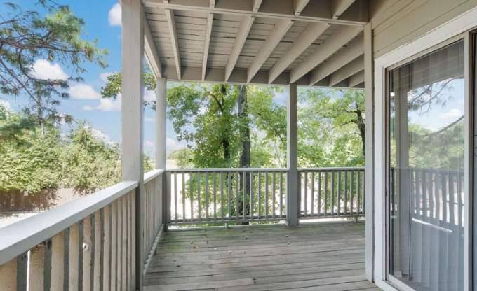 Apartment for rent at 10121 Windmill Lakes Blvd #2047, Houston, TX 77075