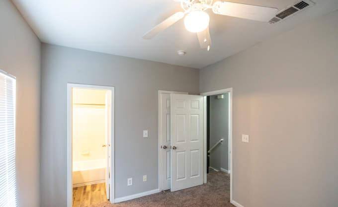 Apartment for rent at 5350 Aeropark Dr #3047, Houston, TX 77032