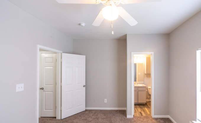 Apartment for rent at 5350 Aeropark Dr #3047, Houston, TX 77032
