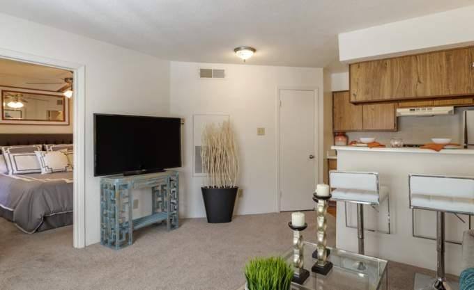 Apartment for rent at 1660 W T C Jester Blvd #1047, Houston, TX 77008