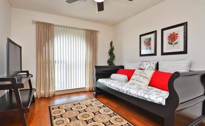 Apartment for rent at 2424 FM 1092 Rd #1047, Missouri City, TX 77459