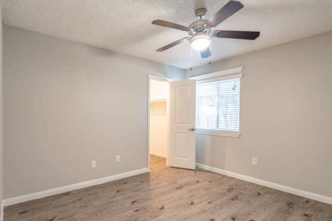 Apartment for rent at 1111 Blalock Rd #2047, Houston, TX 77055