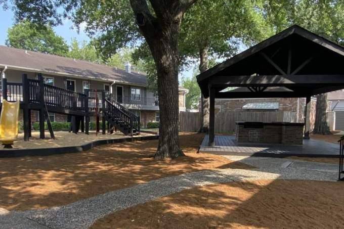 Apartment for rent at 1111 Blalock Rd #2047, Houston, TX 77055