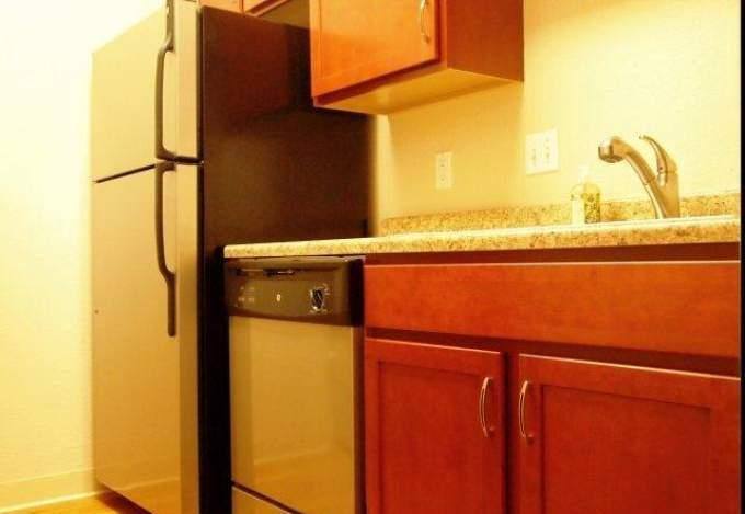 Apartment for rent at 1700 Rivercrest Dr #2047, Sugar Land, TX 77478
