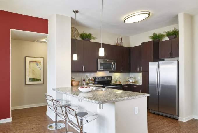 Apartment for rent at 807 S Post Oak Lane #2047, Houston, TX 77056