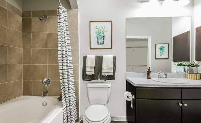 Apartment for rent at 15903 Yorktown Crossing Parkway #2047, Houston, TX 77084