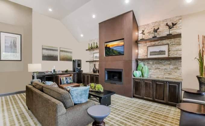 Apartment for rent at 15903 Yorktown Crossing Parkway #2047, Houston, TX 77084