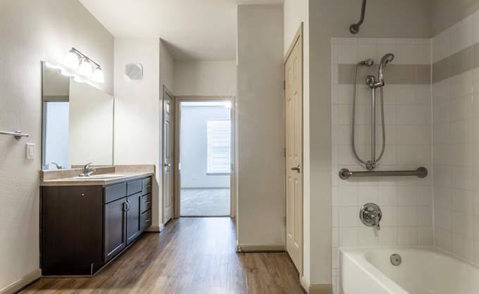 Apartment for rent at 6013 Queenston Blvd #2047, Houston, TX 77084