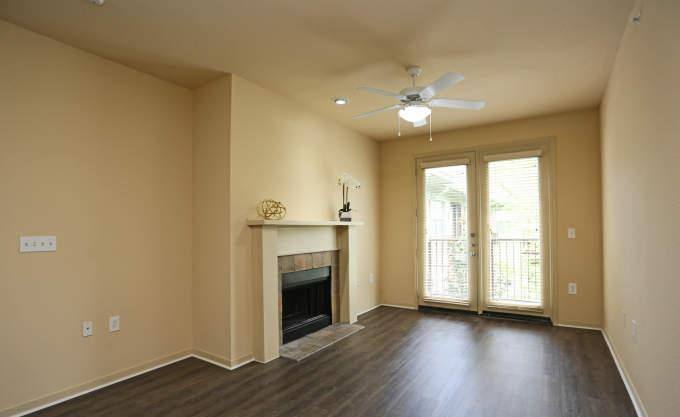 Apartment for rent at 3015 State St #1121, Dallas, TX 75204