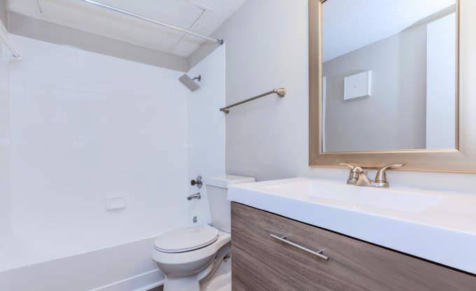 Apartment for rent at 903 Ashford Lane #2121, Arlington, TX 76006