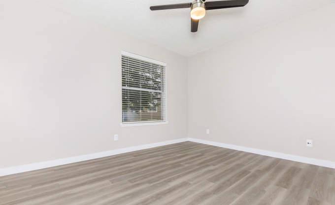 Apartment for rent at 903 Ashford Lane #2121, Arlington, TX 76006