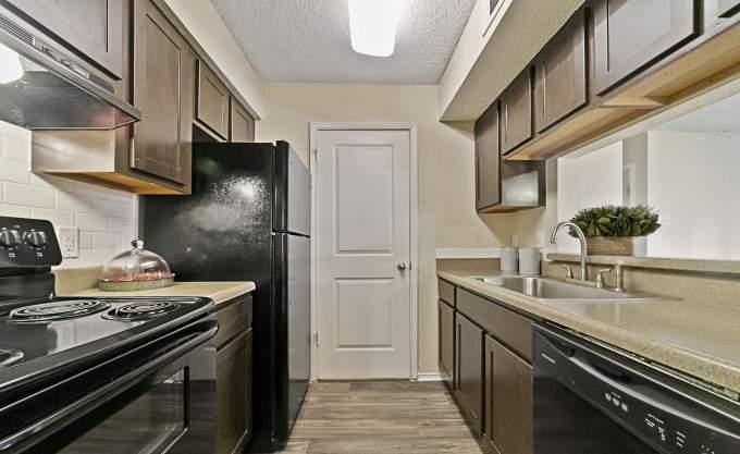 Apartment for rent at 1702 N Jupiter Rd #2121, Garland, TX 75042