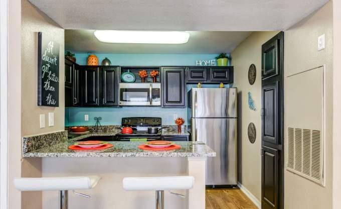 Apartment for rent at 9805 N Macarthur Blvd #2121, Irving, TX 75063