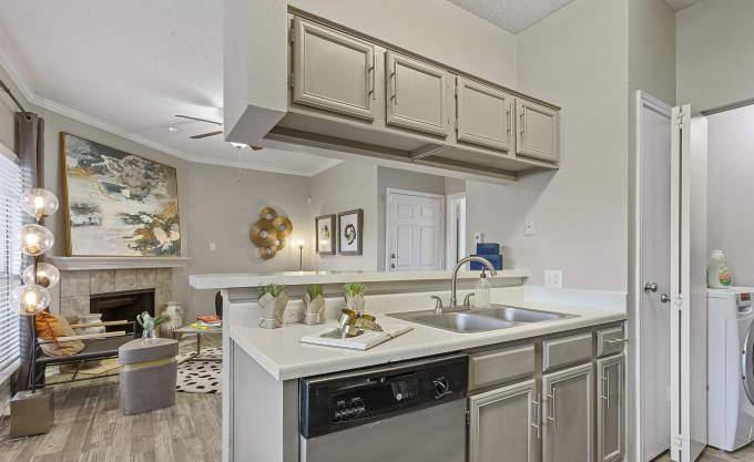 Apartment for rent at 2311 Stratton Lane #2121, Arlington, TX 76006