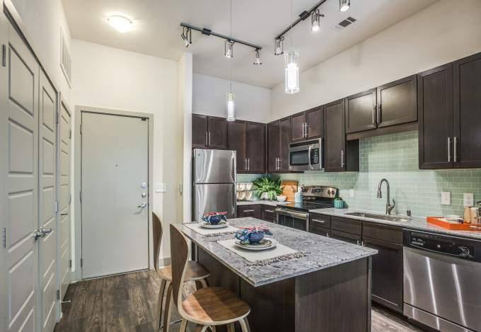 Apartment for rent at 660 Yorktown St #2121, Dallas, TX 75208
