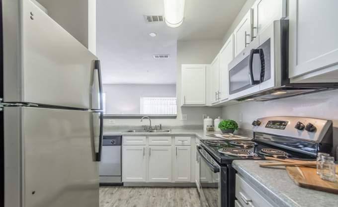 Apartment for rent at 1045 15th Place #2121, Plano, TX 75074