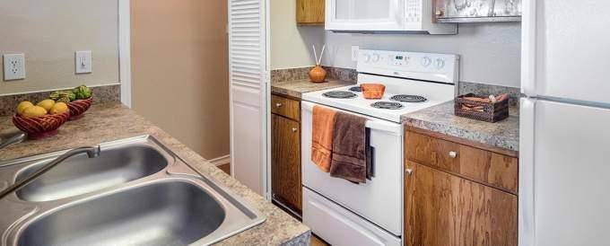Apartment for rent at 3637 E Trinity Mills Rd #2121, Dallas, TX 75287