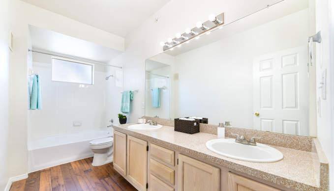 Apartment for rent at 2500 Central Park Blvd #2121, Bedford, TX 76022