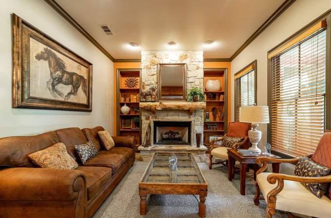 Apartment for rent at 4600 Bellaire Dr S #2121, Fort Worth, TX 76109