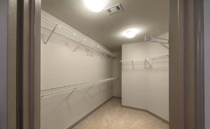 Apartment for rent at 4025 Huffines Blvd #2121, Carrollton, TX 75010
