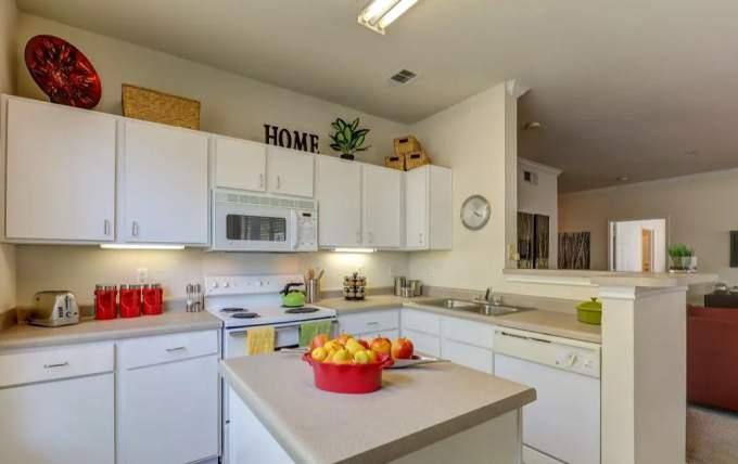 Apartment for rent at 2001 W Campbell Rd #2121, Garland, TX 75044