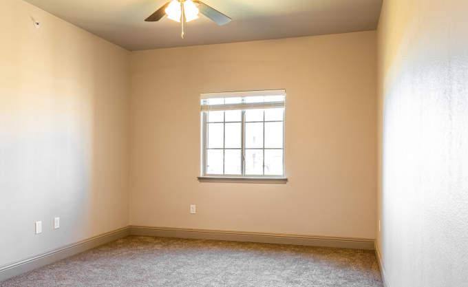 Apartment for rent at 1650 Candler Dr #2121, Burleson, TX 76028
