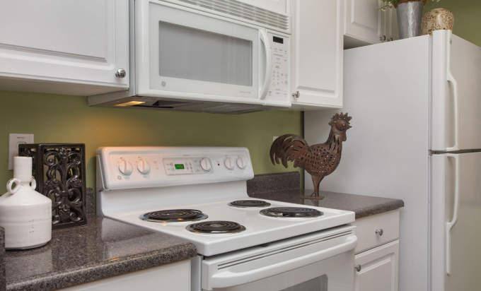 Apartment for rent at 5501 Naaman Forest Blvd #2121, Garland, TX 75044