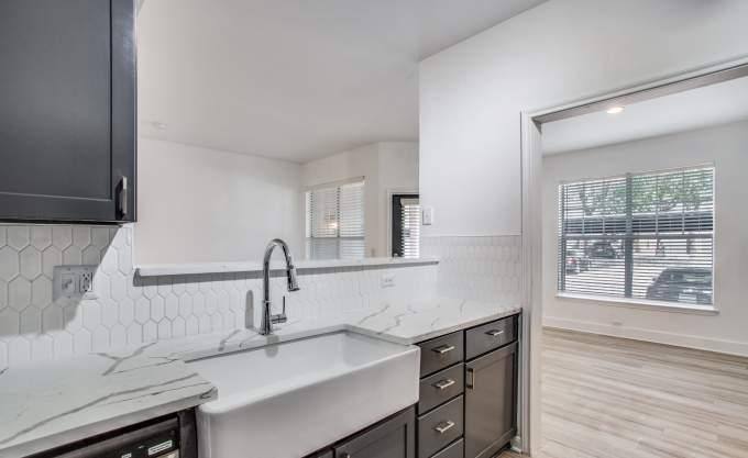 Apartment for rent at 18959 Dallas Parkway #2121, Dallas, TX 75287