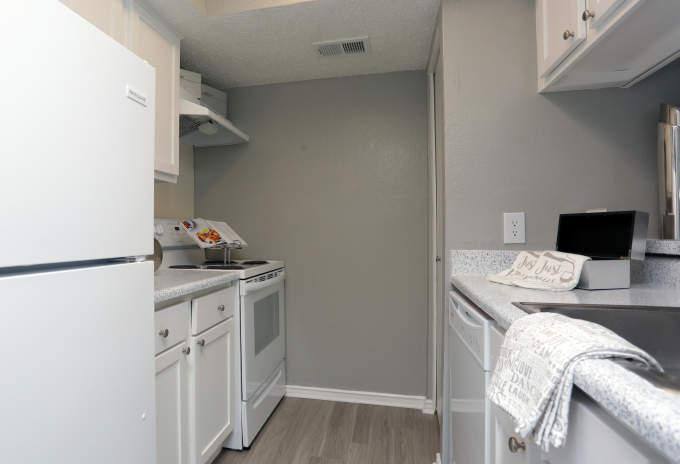 Apartment for rent at 9590 Forest Lane #2121, Dallas, TX 75243