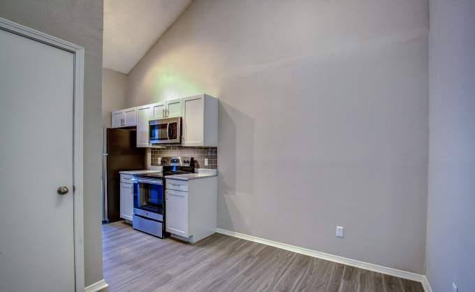 Apartment for rent at 18665 Midway Rd #2121, Dallas, TX 75287