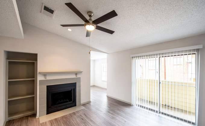 Apartment for rent at 1602 Frankford Rd E #2121, Carrollton, TX 75007
