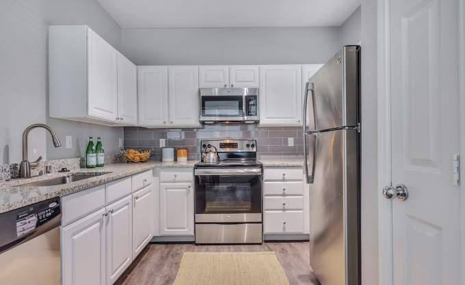 Apartment for rent at 2300 Marsh Lane #2121, Carrollton, TX 75006