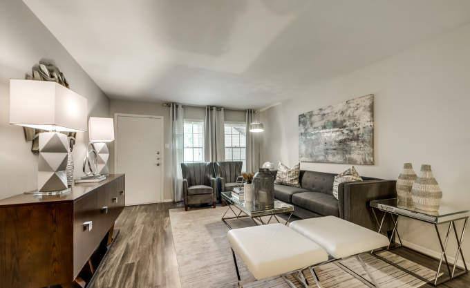 Apartment for rent at 2877 W Walnut Hill Lane #3121, Irving, TX 75038