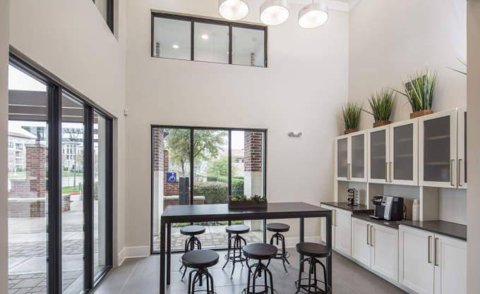 Apartment for rent at 800 Lake Carolyn Parkway #3121, Irving, TX 75039
