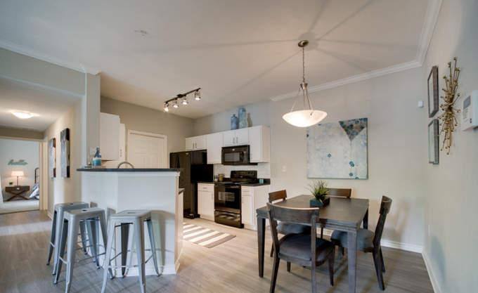 Apartment for rent at 1310 N Cockrell Hill Rd #3121, Dallas, TX 75211