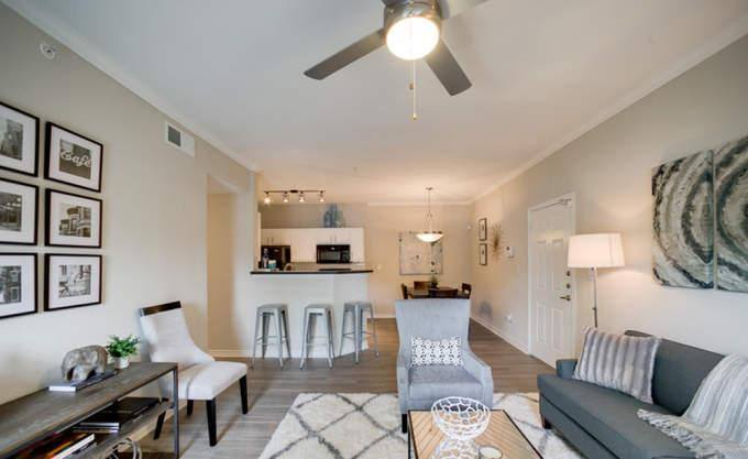 Apartment for rent at 1310 N Cockrell Hill Rd #3121, Dallas, TX 75211