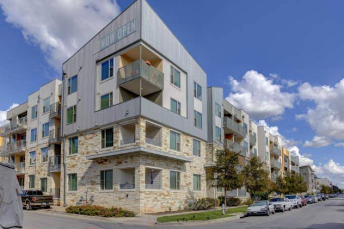 Apartment for rent at 1700 E 4th St #2018, Austin, TX 78702