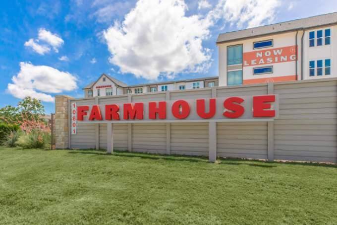 Apartment for rent at 10801 S I-35 Frontage Rd #2018, Austin, TX 78747