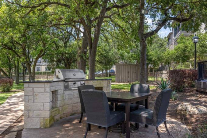 Apartment for rent at 15510 Ranch Rd 620 N #2018, Austin, TX 78717