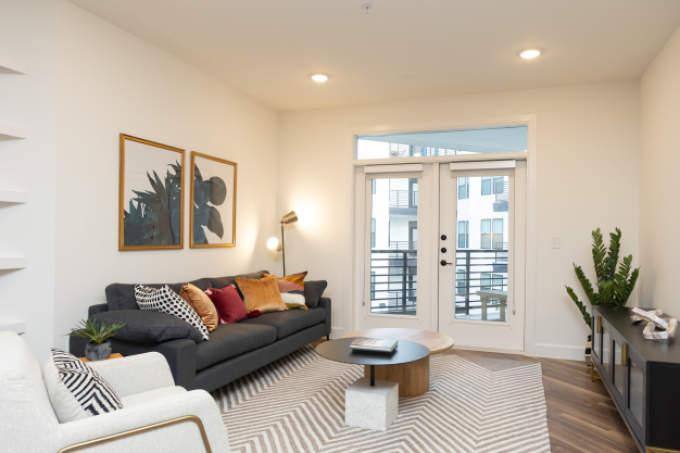 Apartment for rent at 1401 Art Dilly Dr #2018, Austin, TX 78702