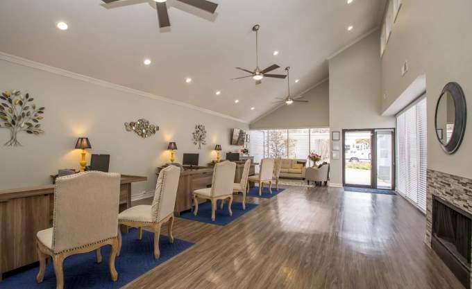 Apartment for rent at 700 W Plano Parkway #1121, Plano, TX 75075