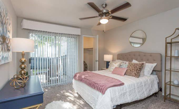 Apartment for rent at 2902 Whispering Winds Dr #3047, Pearland, TX 77581
