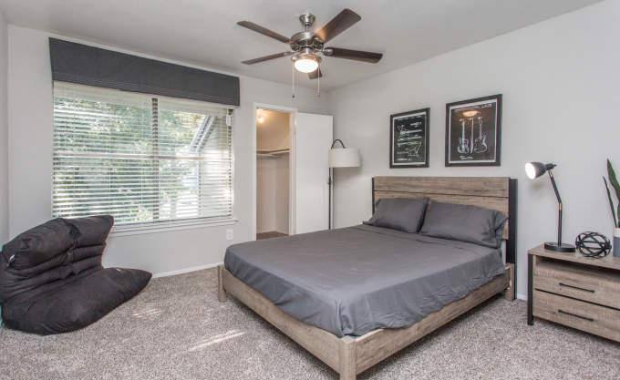 Apartment for rent at 2902 Whispering Winds Dr #3047, Pearland, TX 77581